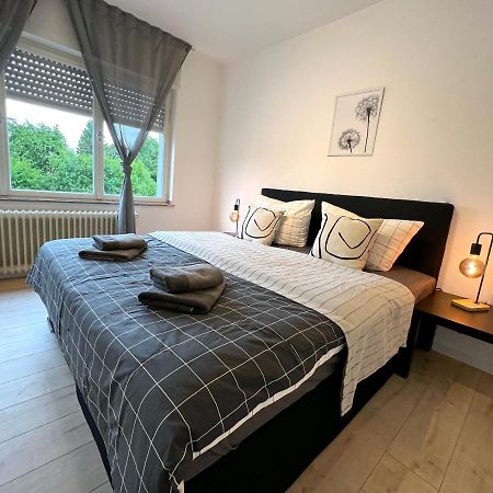 Апартаменты One Bed And One Sofa Bed, Self Check In, Invoice Мёнхен-Гладбах Экстерьер фото