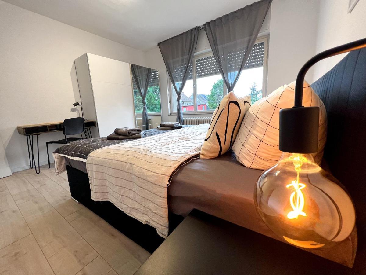 Апартаменты One Bed And One Sofa Bed, Self Check In, Invoice Мёнхен-Гладбах Экстерьер фото