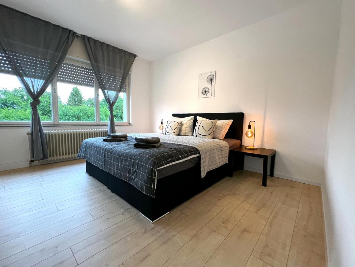Апартаменты One Bed And One Sofa Bed, Self Check In, Invoice Мёнхен-Гладбах Экстерьер фото